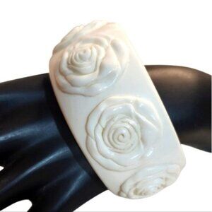 Vintage Ivory Rose Molded Bangle | Raised Floral Wide Bracelet 80s–90s Romantic